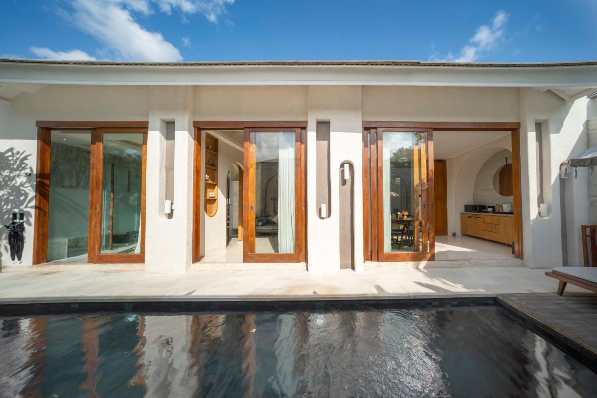 Astera Villa Seminyak By Ini Vie Hospitality 외부 사진